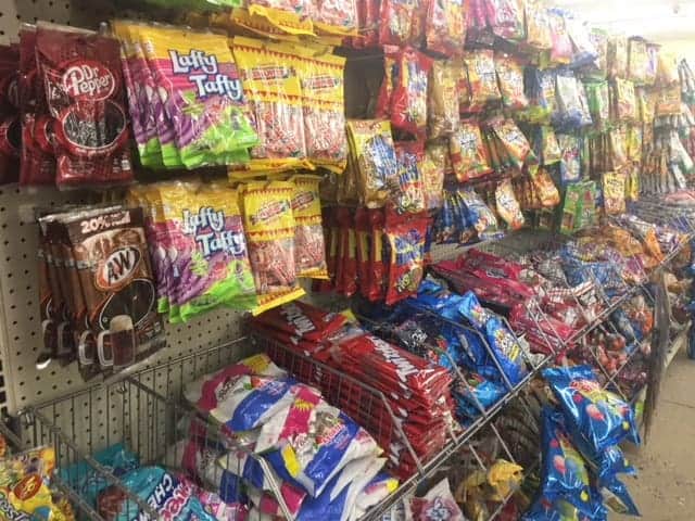 https://artsandbudgets.com/wp-content/uploads/2018/03/Dollar-Store-Candy-to-buy.jpg