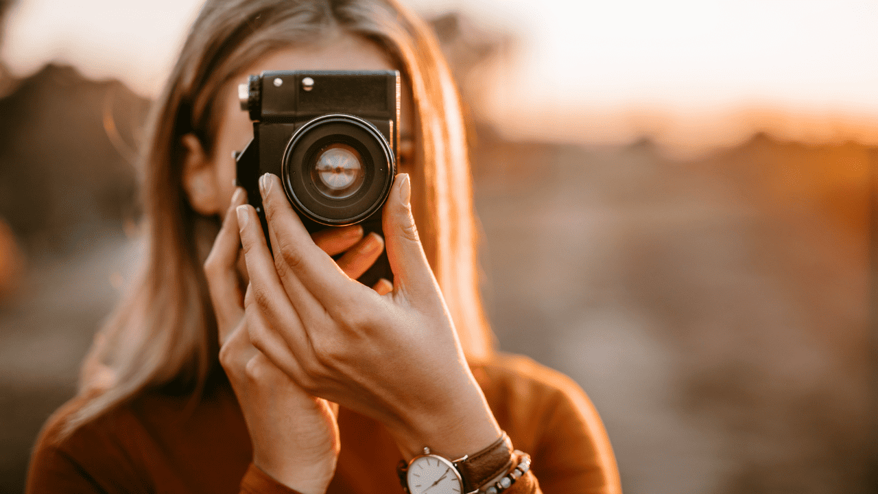 woman photographer