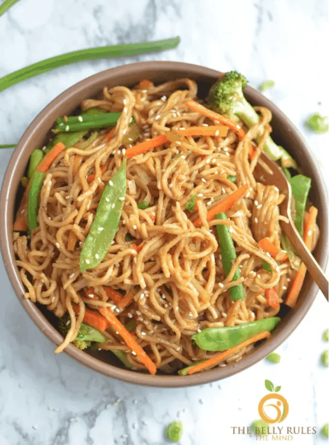 INSTANT POT VEGETABLE CHOW MEIN