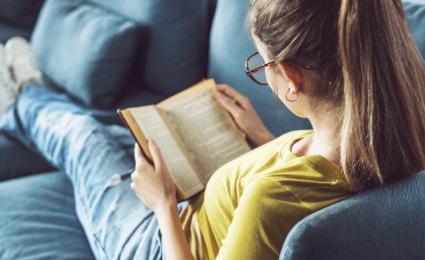 How to get paid to read books