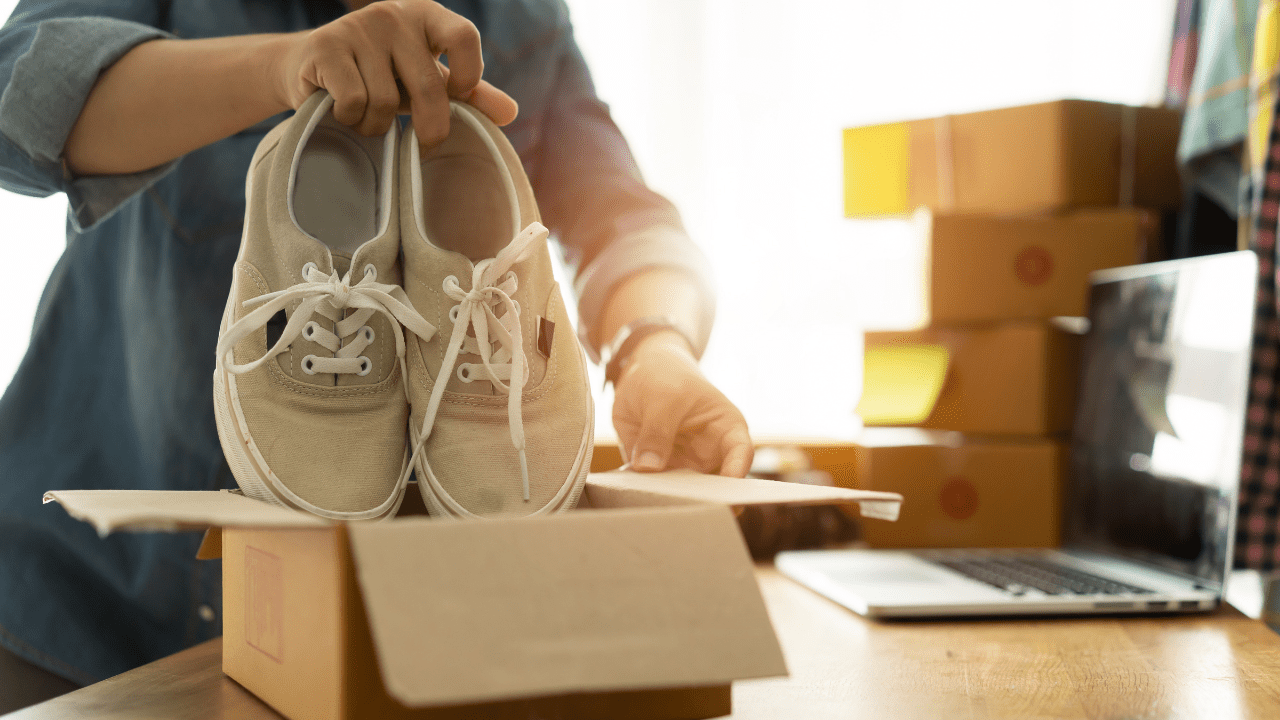 28 Best Places To Sell Shoes Online & Make Extra Money - Arts And Budgets