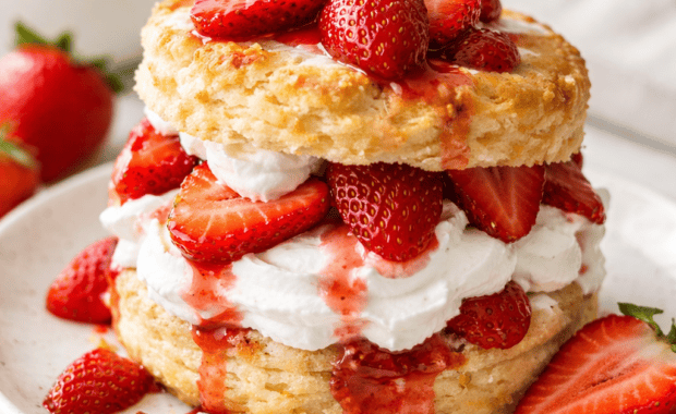 Strawberry Shortcake Dessert